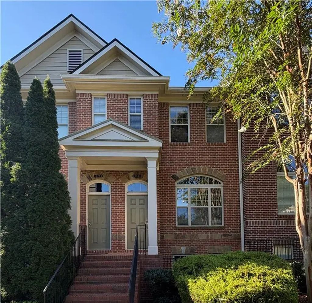 10748 Ellicot Way, Alpharetta