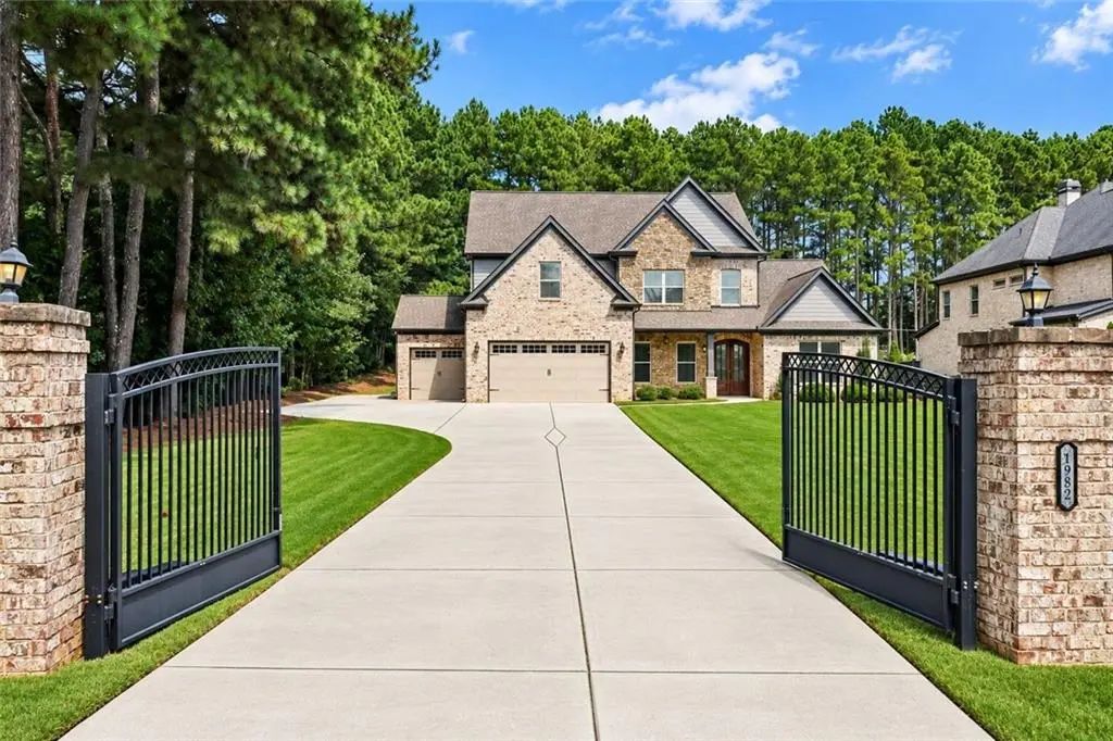 1982 Old Peachtree Road Ne, Lawrenceville