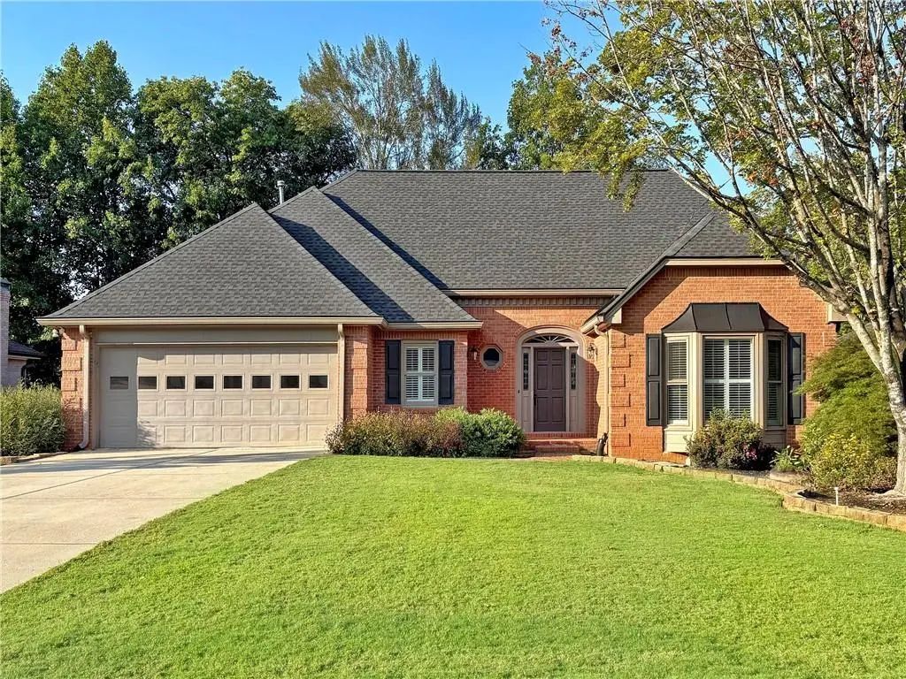 360 Stepping Stone Drive, Alpharetta