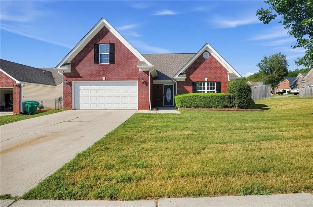 1512 Queen Elizabeth Drive, Locust Grove