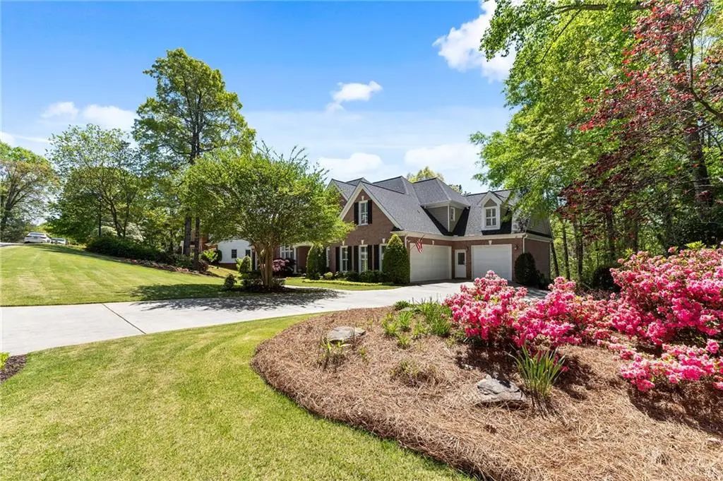4110 Runnymede Drive Sw, Lilburn