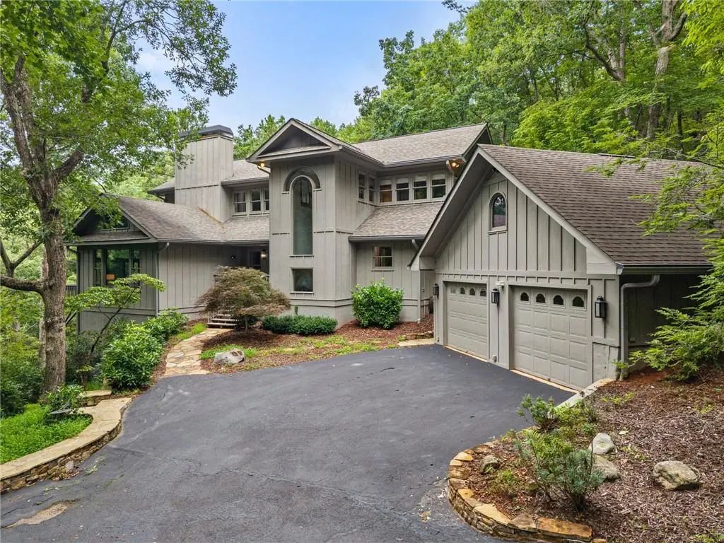 4593 Wilderness Parkway, Big Canoe