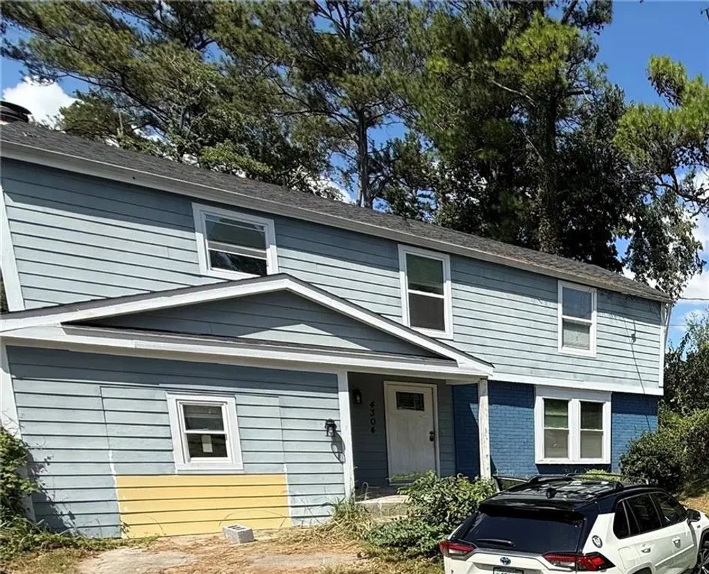 4304 Village Square Lane, Stone Mountain