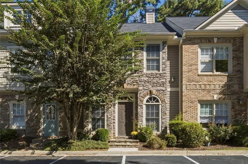 1248 Harris Commons Place, Roswell