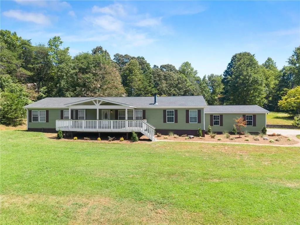 82 Bobbys Drive, Cleveland