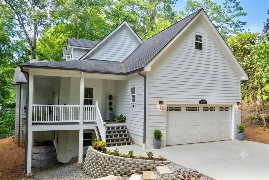 592 Hidden Hills Court, Marietta