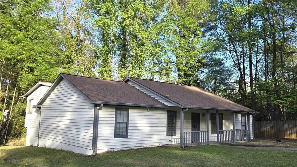 2667 Camelot Court, Duluth