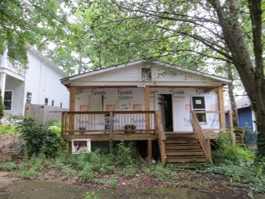 958 Ira Street Sw, Atlanta