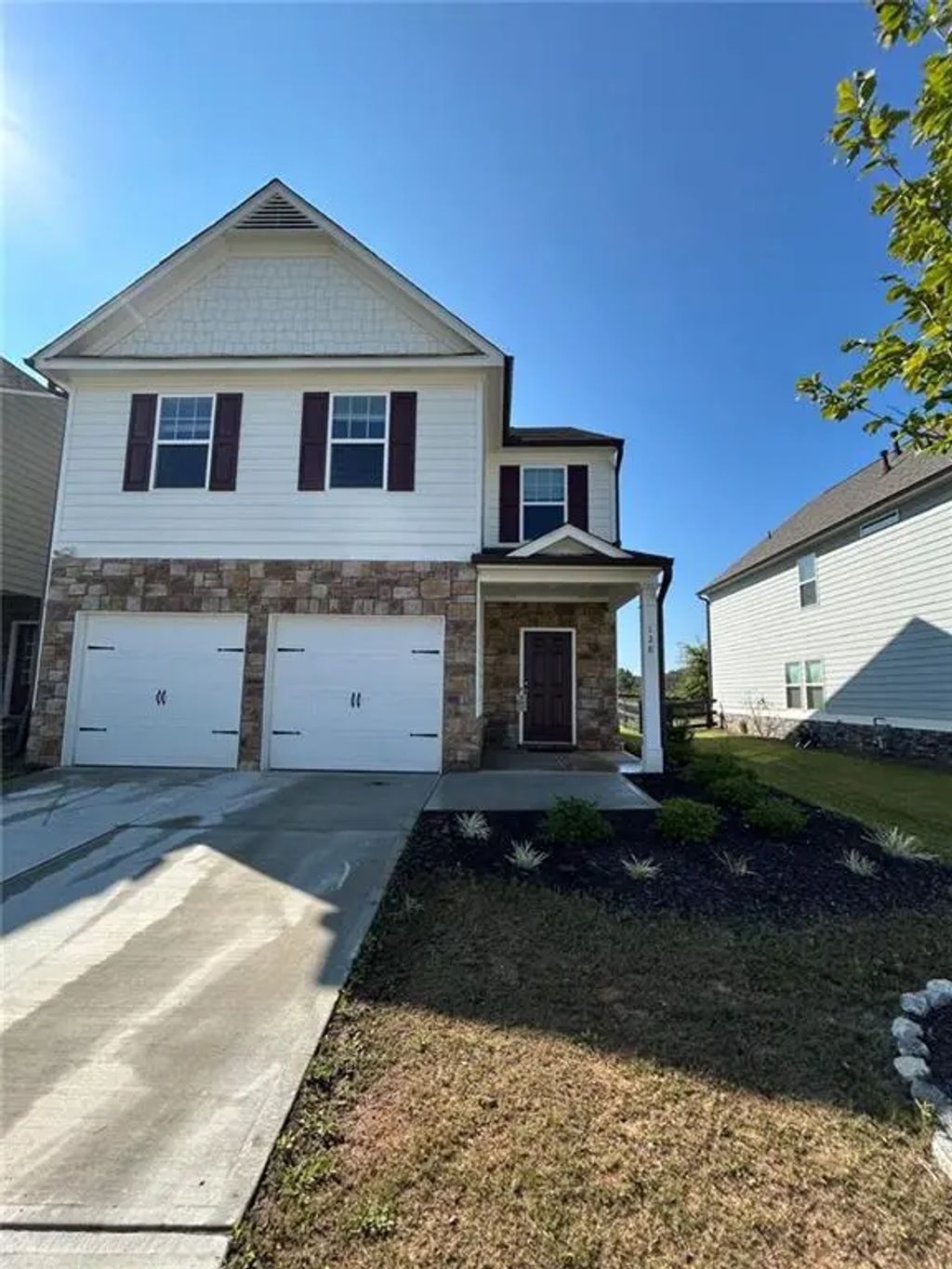 128 Briarwood Drive E, Dawsonville