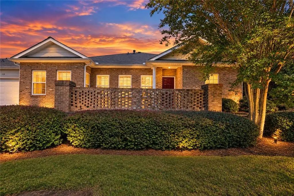 119 Villa Park Circle, Stone Mountain