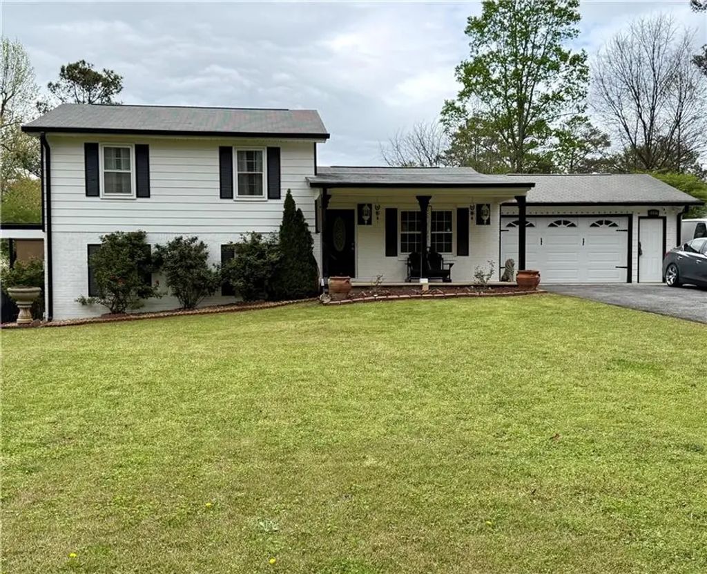 3007 Hidden Drive, Lawrenceville