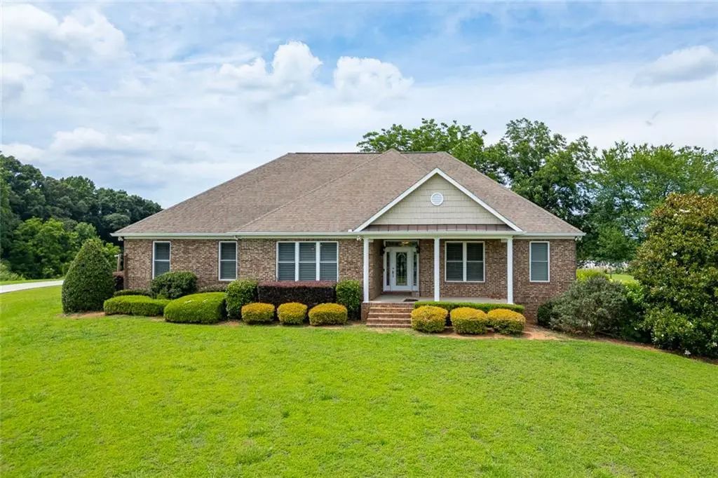 563 Martin Road, Talmo