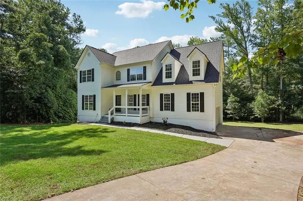 161 Lake Ridge Drive, Newnan