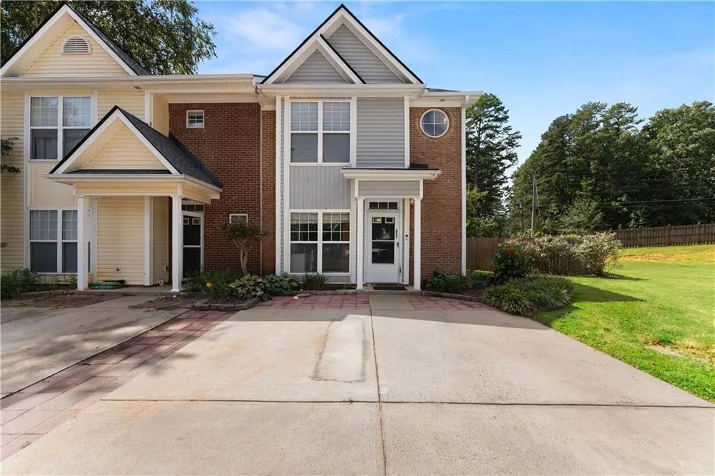 268 Pearl Chambers Drive, Dawsonville