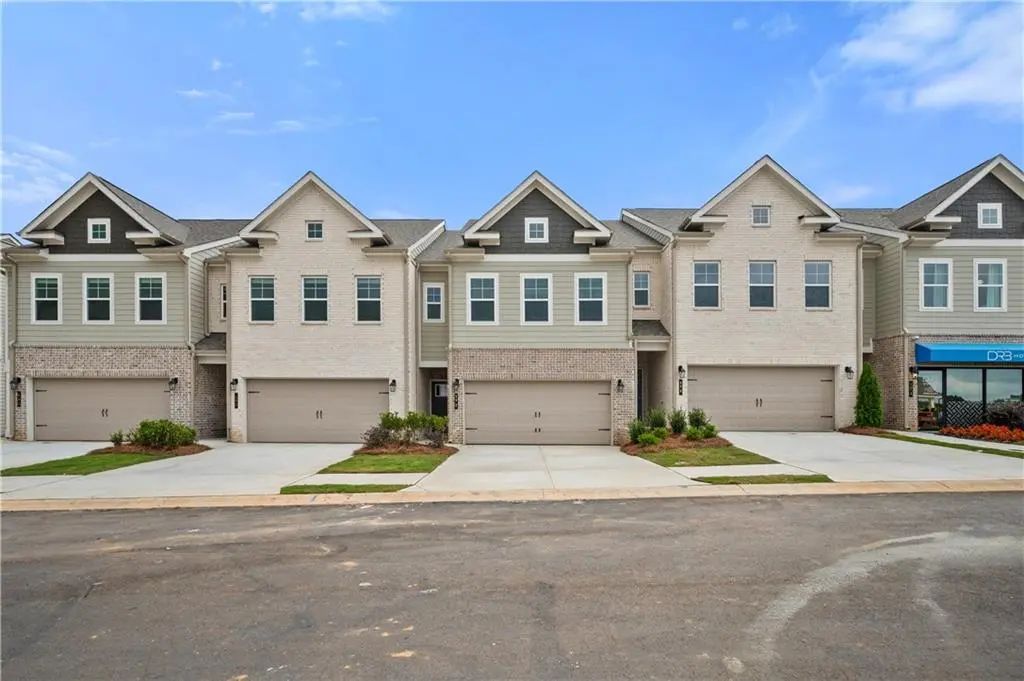 254 Abbotts Crossing Circle, Conyers