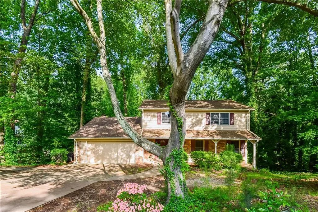 4533 Holliston Road, Atlanta