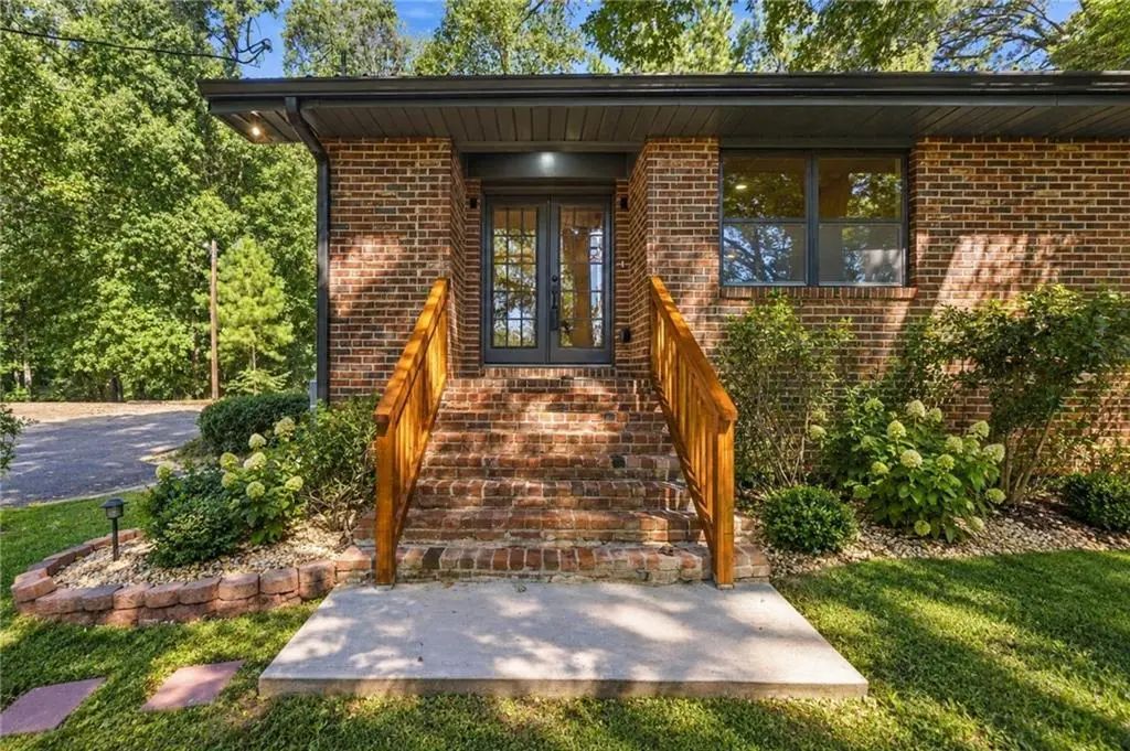 142 Ann Drive, Canton