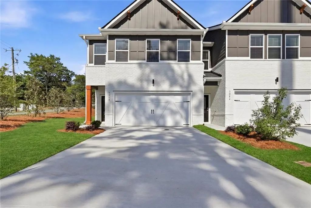 3248 Winding Waters Way, Powder Springs