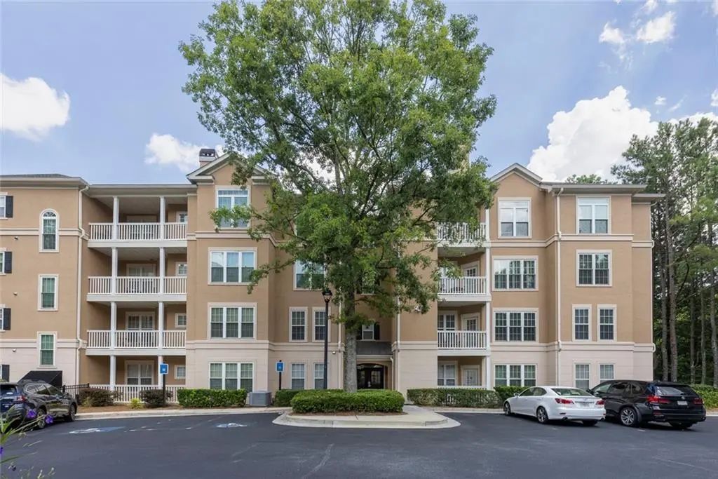 Unit 131 - 131 Ashford Circle, Dunwoody