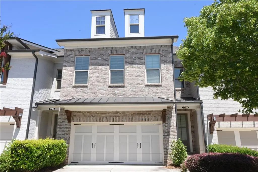 1758 Glenview Park Circle Ne, Duluth