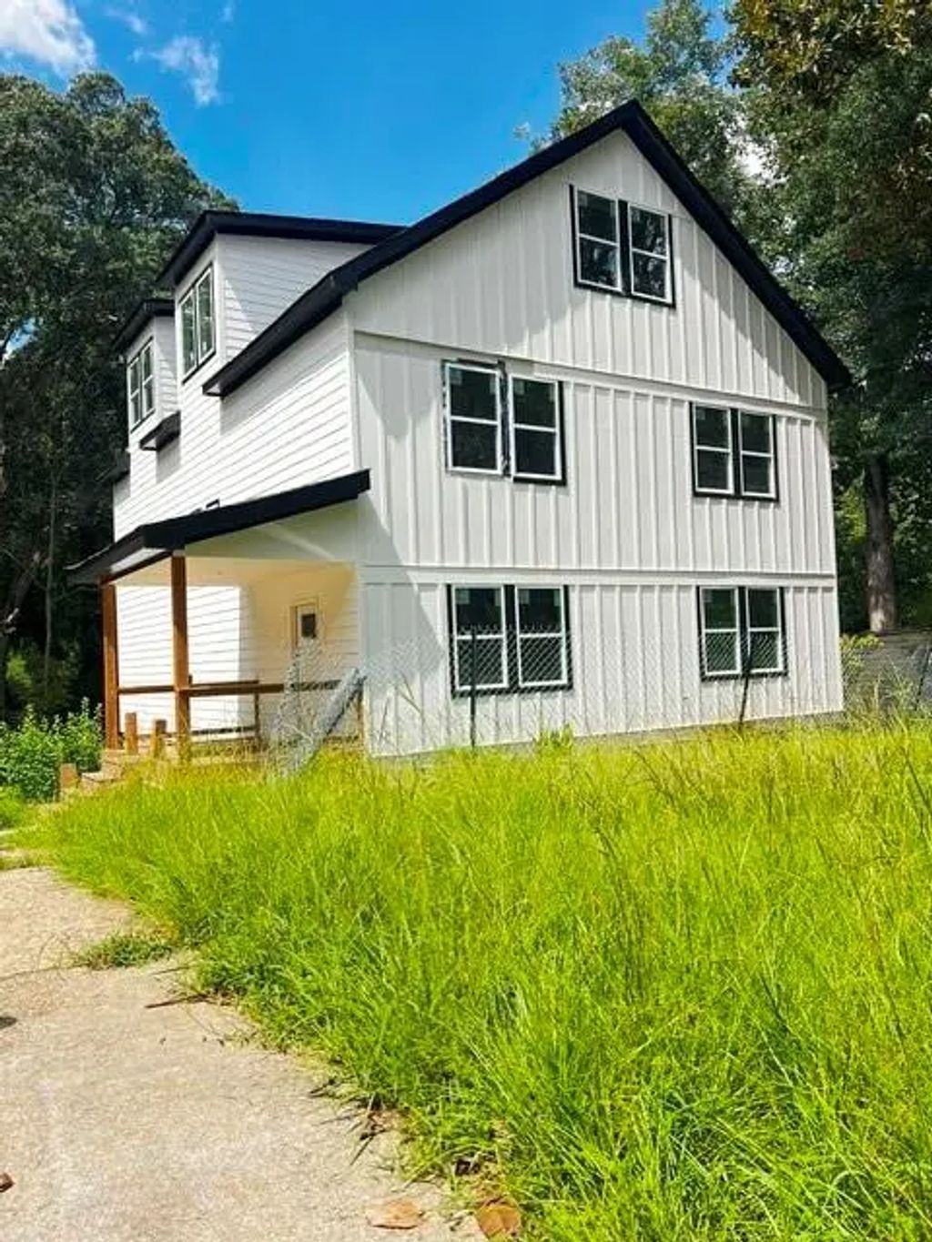 155 Watson Circle Se, Atlanta