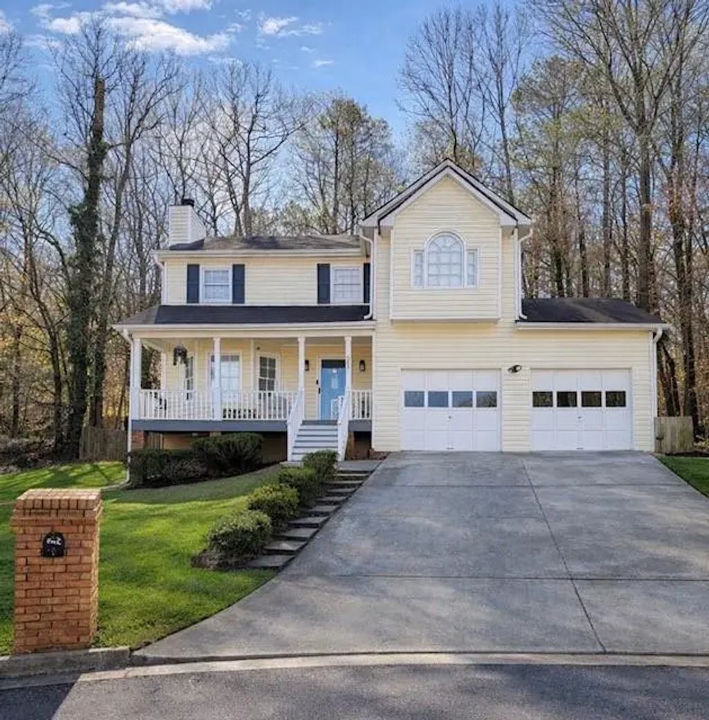 588 Freemans Walk, Stone Mountain