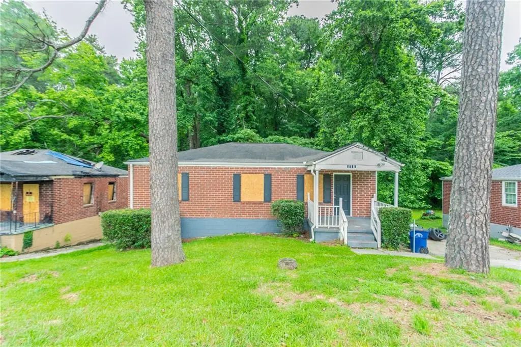 2817 Burton Road Nw, Atlanta