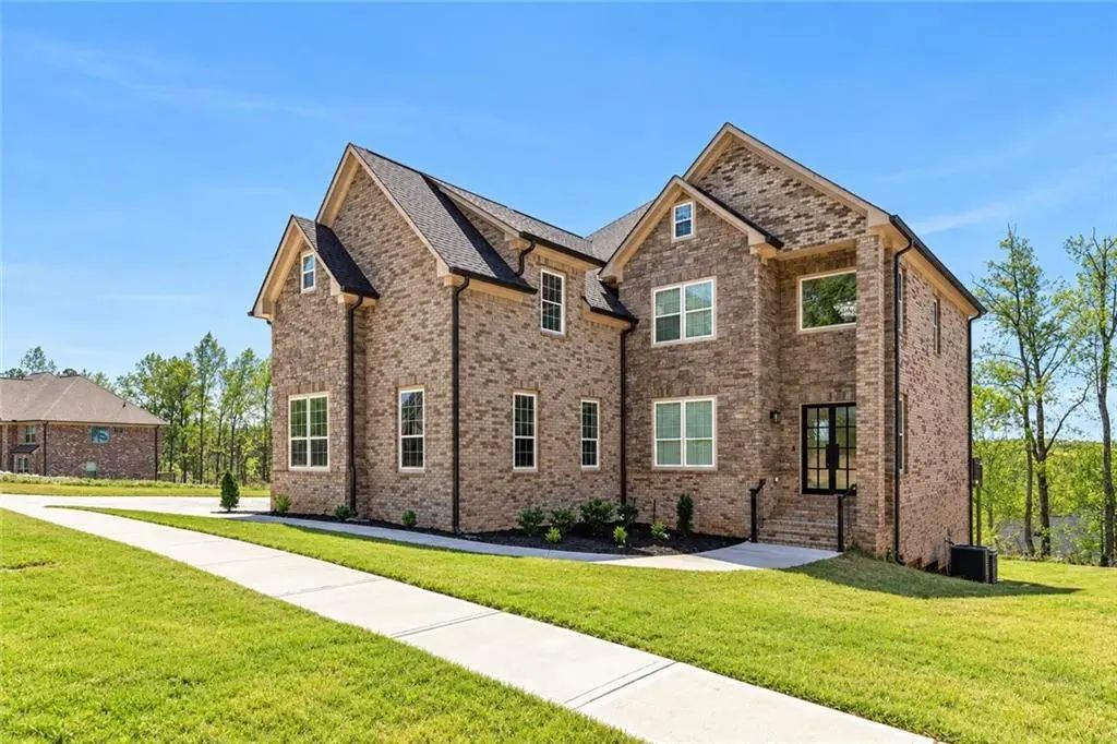 5618 Live Sage Drive, Atlanta