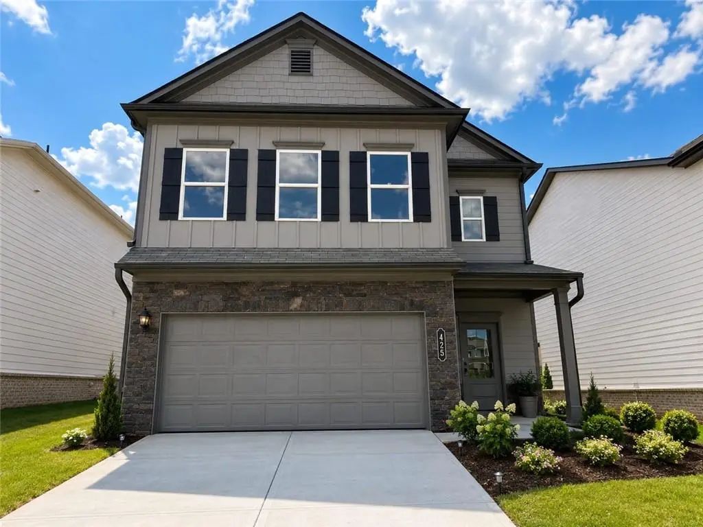 425 Perth Drive, Cartersville