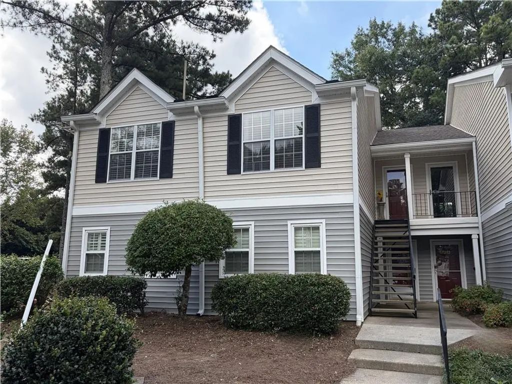 3062 Westwood Way, Alpharetta