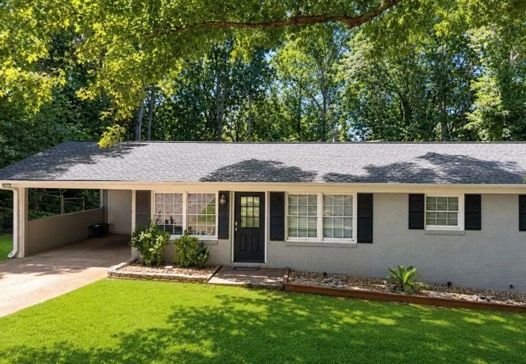 105 Tall Tree Road, Bogart
