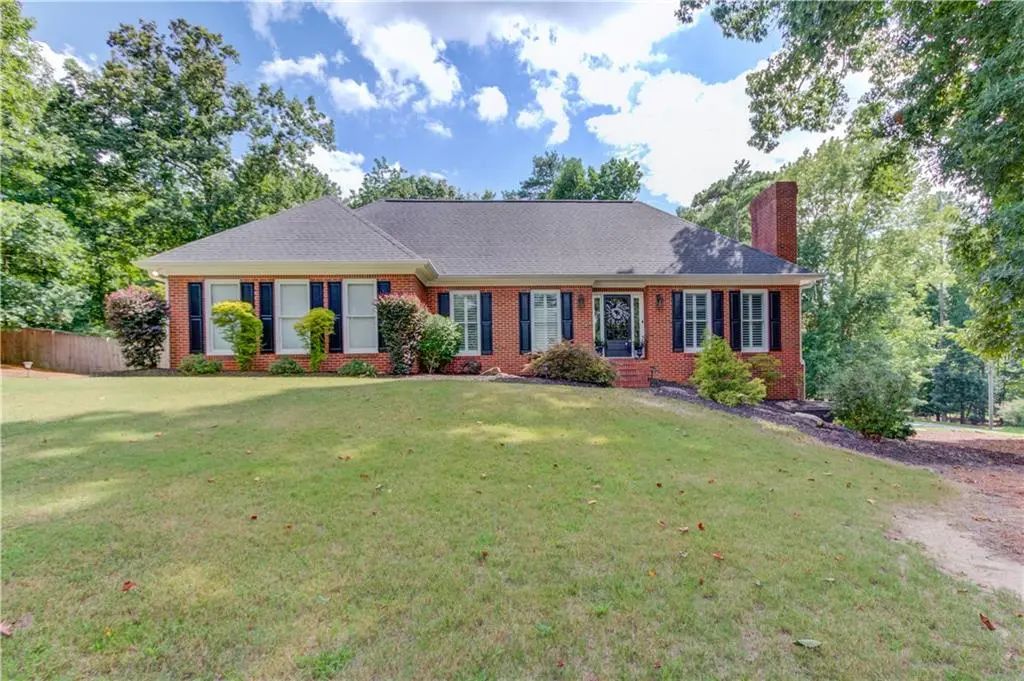 3441 Knollwood Court, Buford