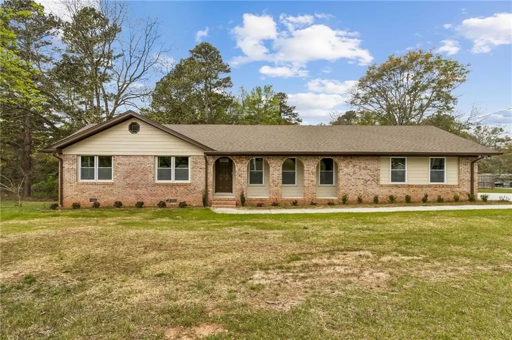 2526 Hamill Drive, Buford