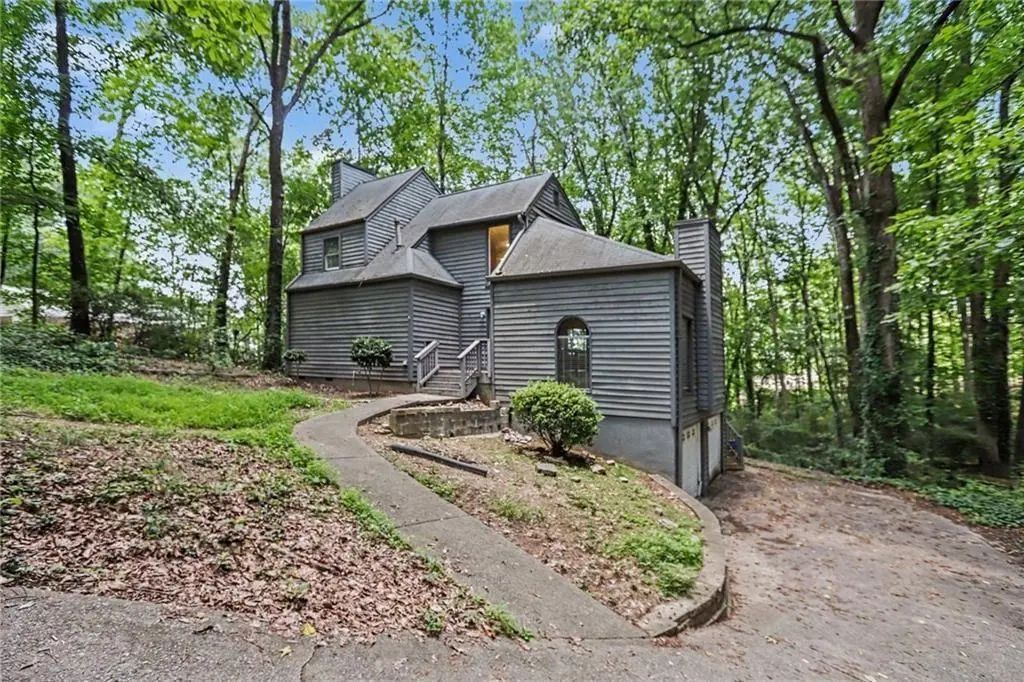 1533 Hillhaven Drive, Marietta