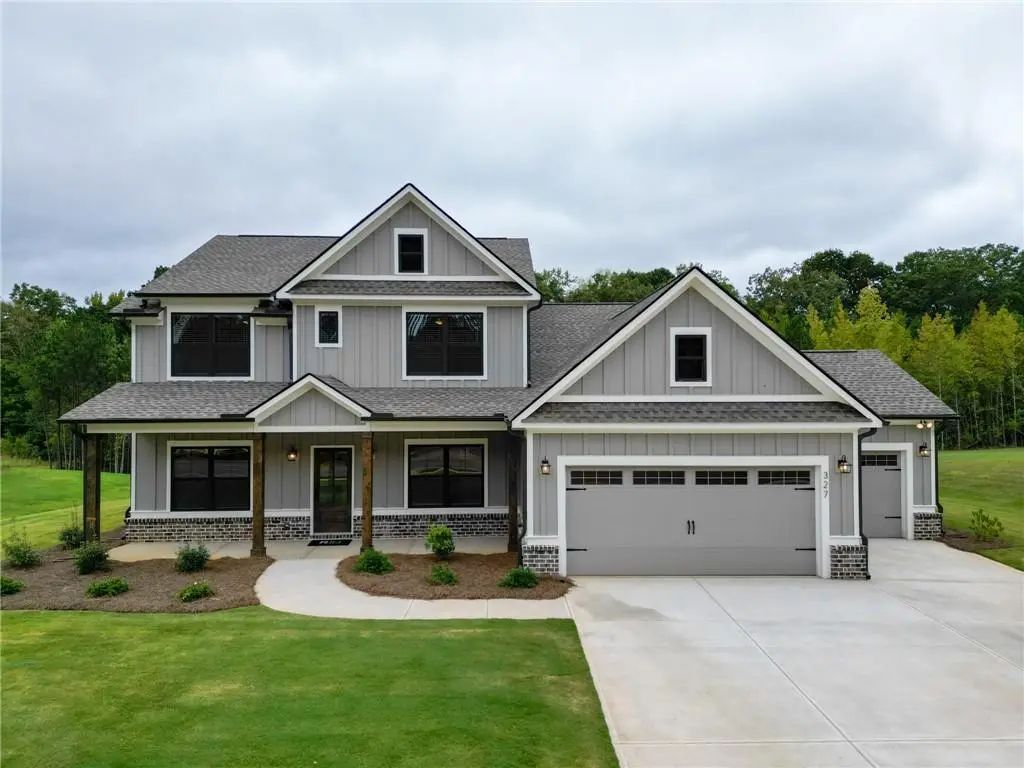327 Weslyn Drive, Social Circle
