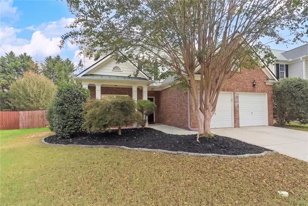419 Highlands Loop, Woodstock