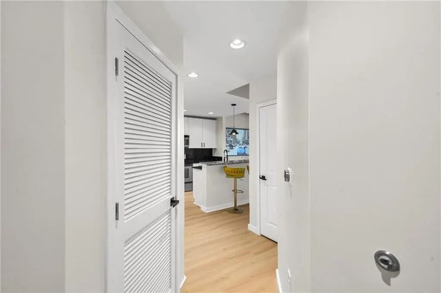 Unit 1702 - 250 Pharr Road Ne, Atlanta
