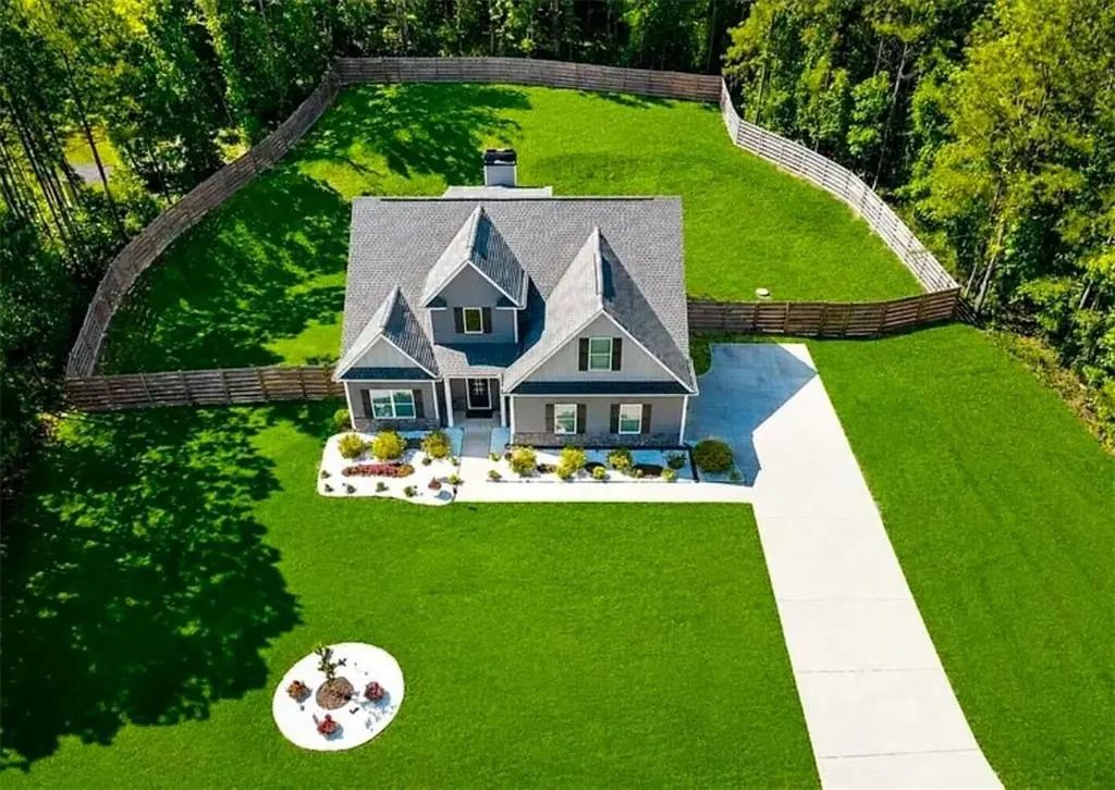 20 Hawthorn Lane, Covington