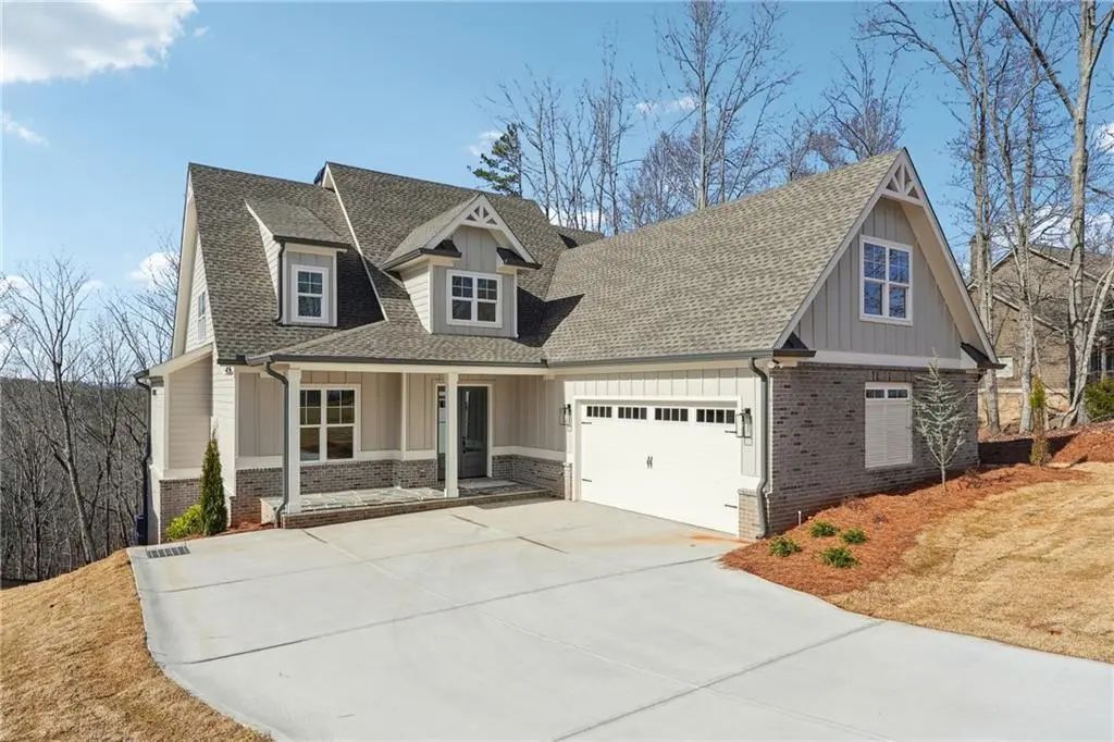 7375 Crestline Drive, Dawsonville