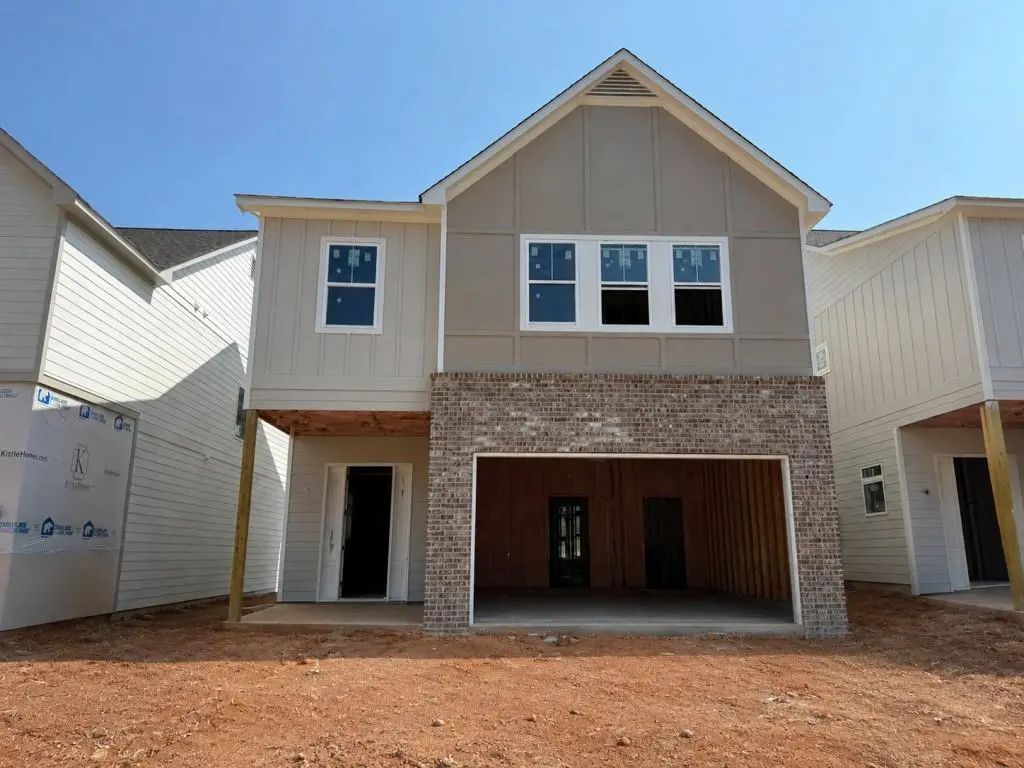 134 Dewey Road, Lilburn