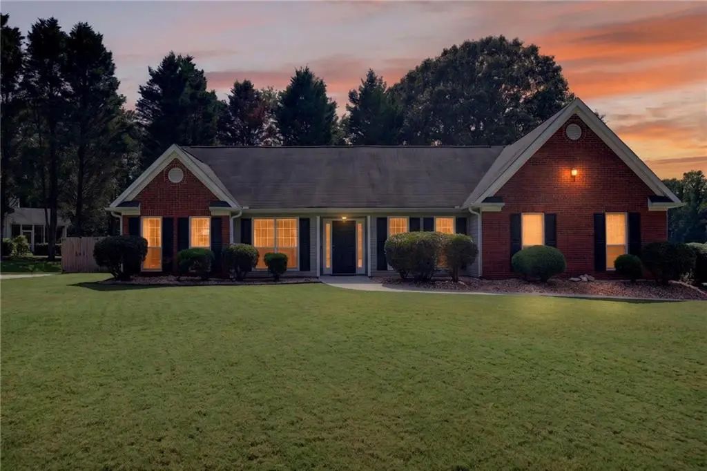300 Hickory Pointe Court, Villa Rica