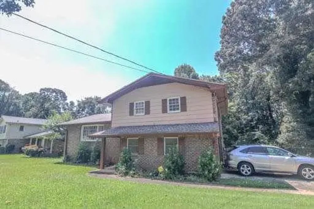 434 Mountain Park Trail, Stone Mountain