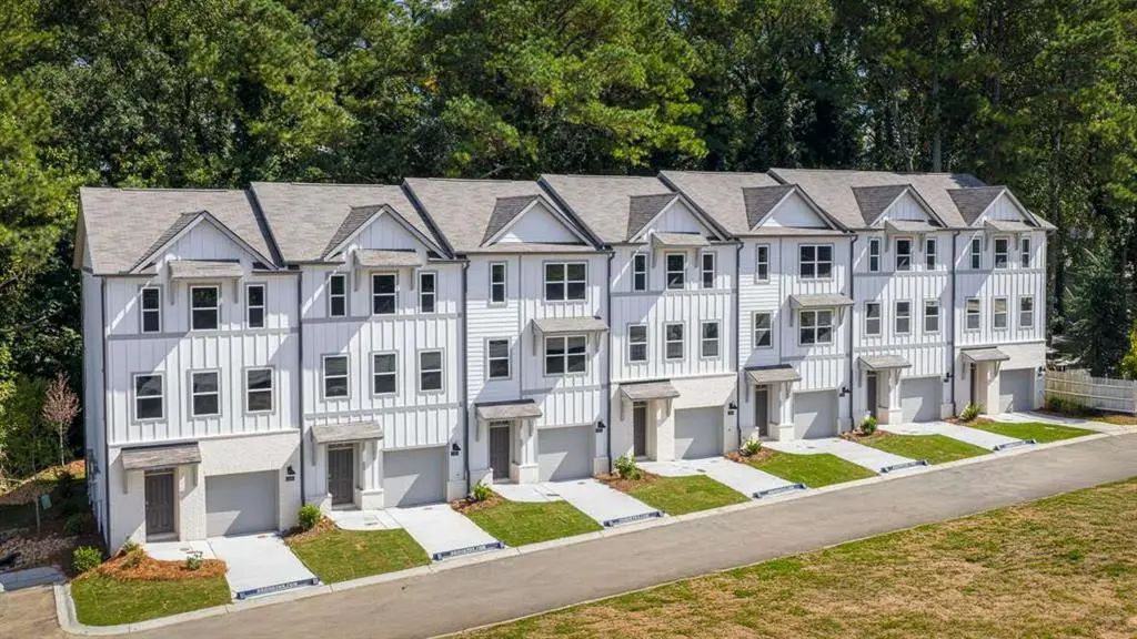 1304 Lakota Place, Atlanta