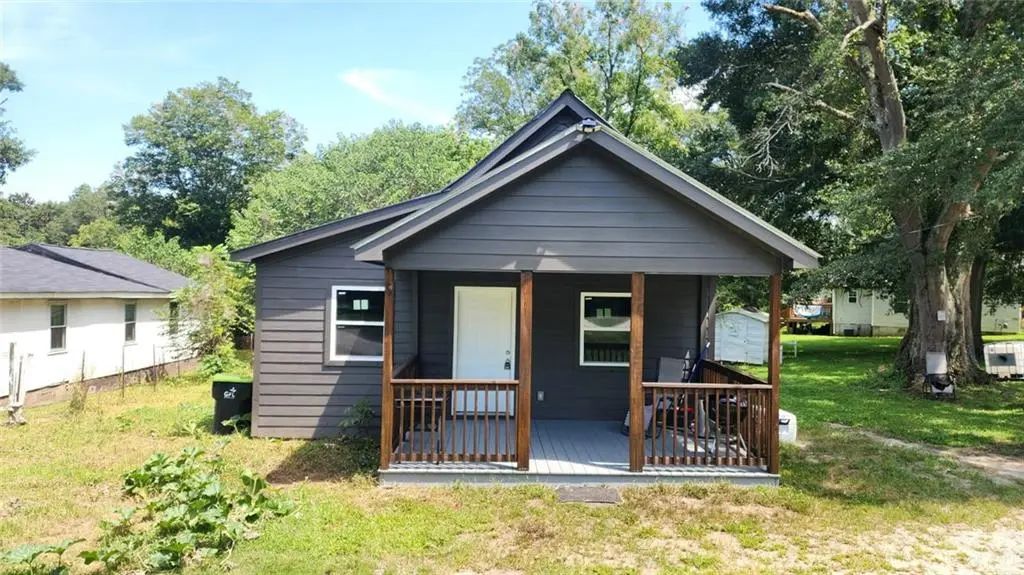 2 Smith Road, Newnan