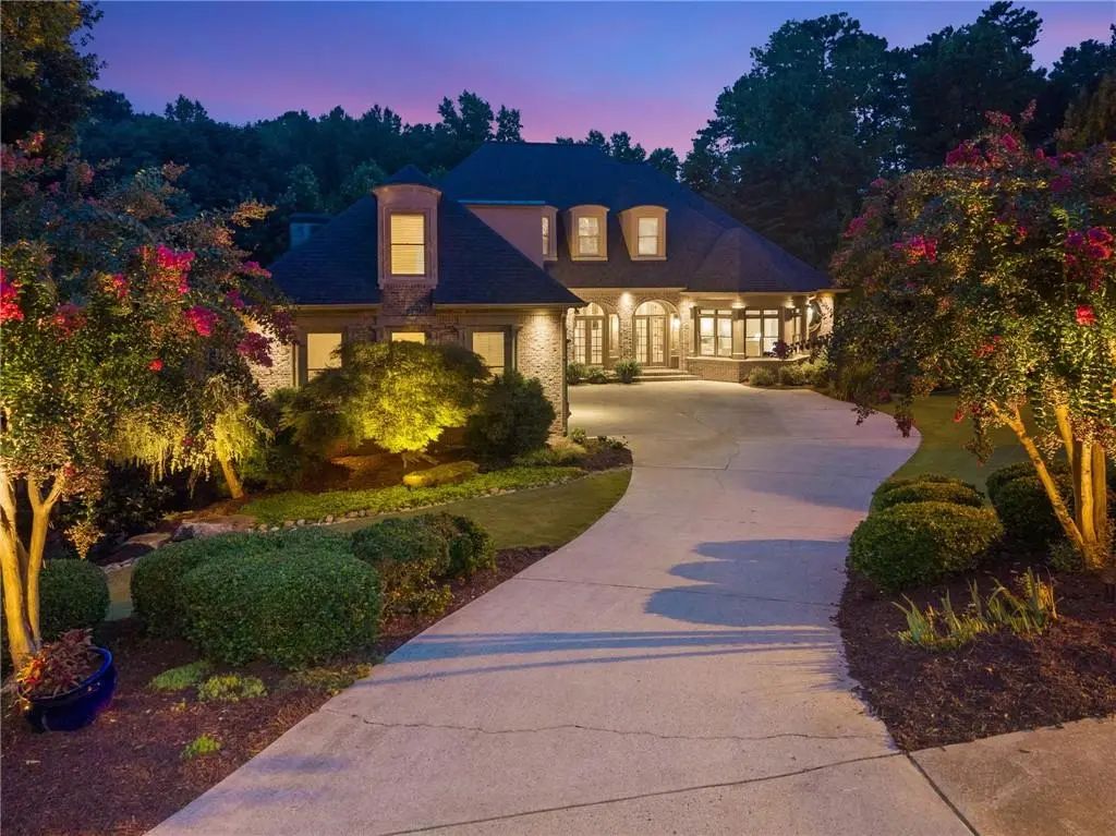 2915 Spindletop Drive, Cumming