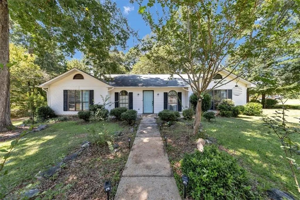 226 N Wesleyan Circle N, Macon