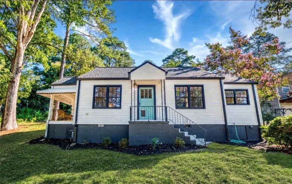 2483 Lakeshore, Conyers