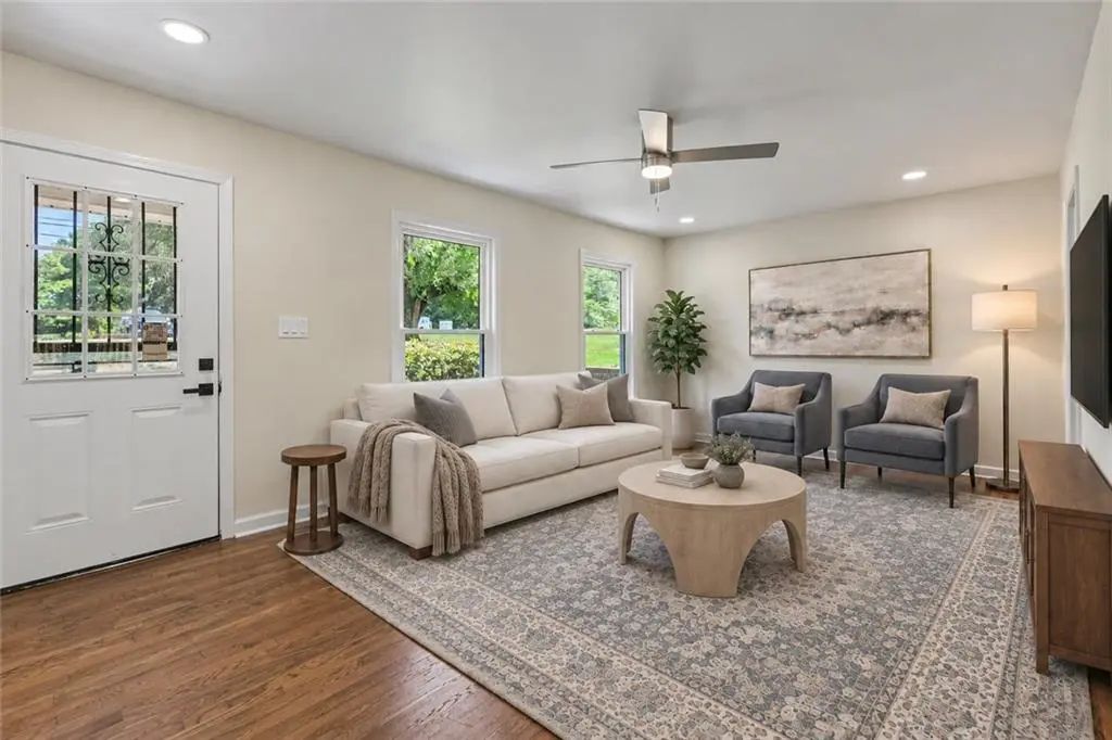 2884 Ben Hill Road, East Point