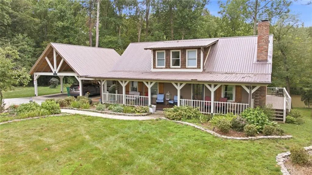 938 Waters Street W, Clarkesville