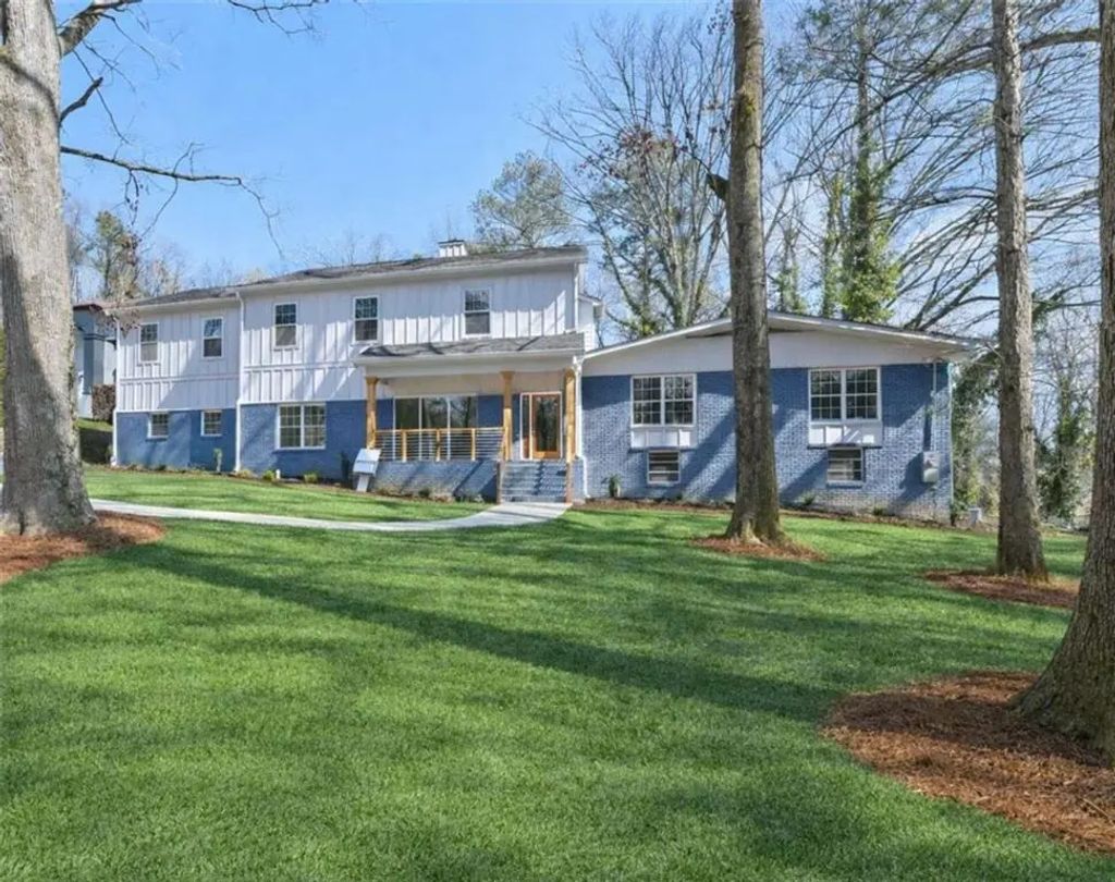 4015 Cascade Road, South Fulton